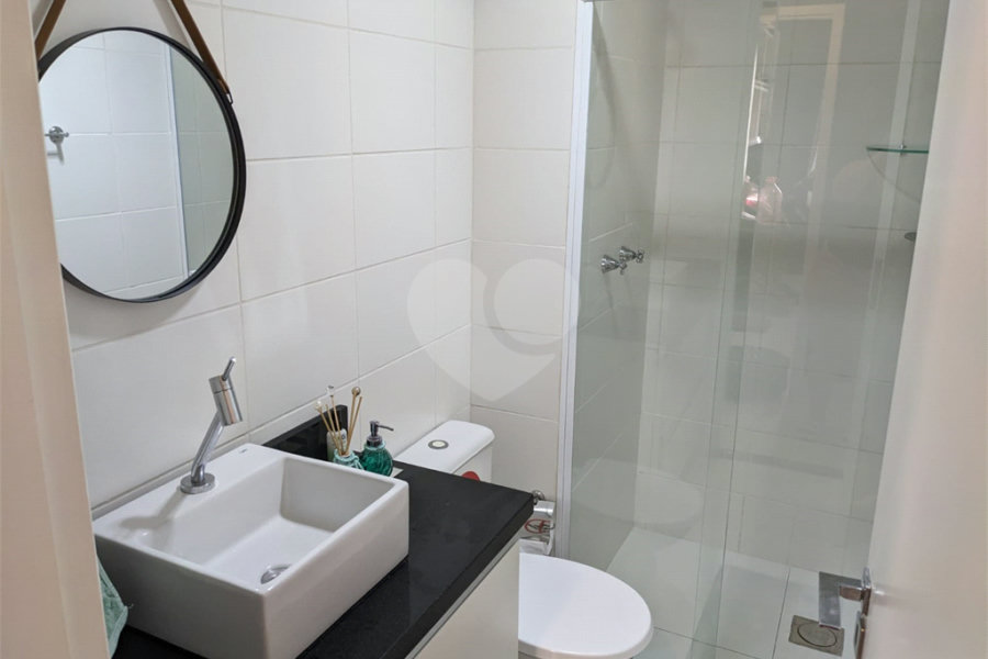 Apartamento à venda com 2 quartos, sendo 1 suíte,  em Jardim Rosa de Franca, Guarulhos, SP