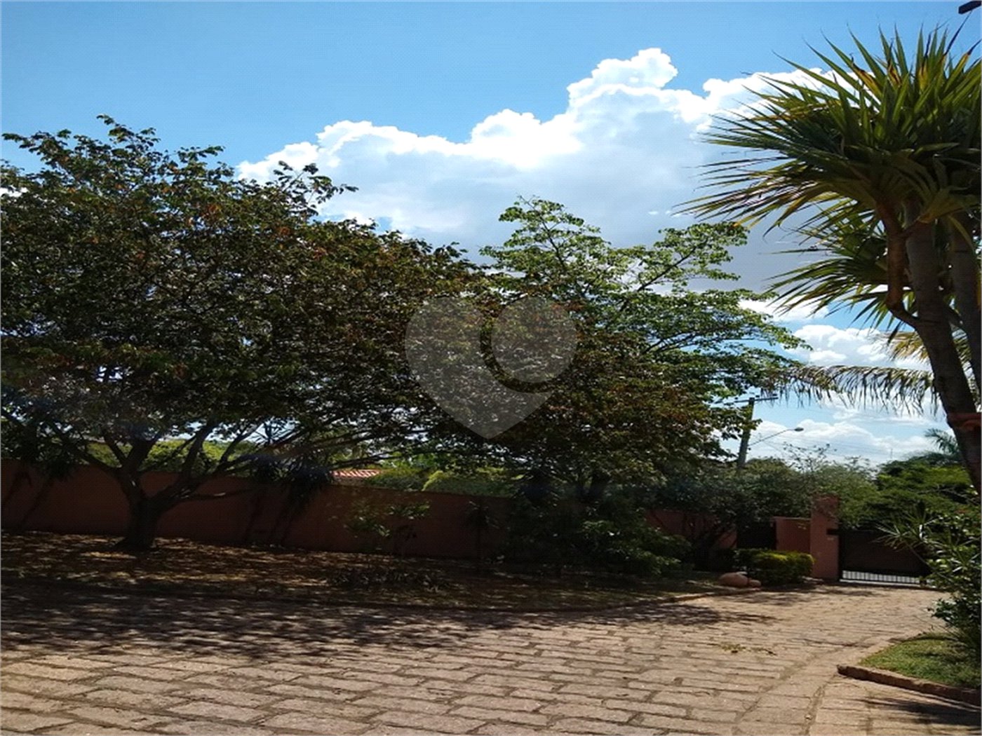 Chácara à venda com 4 suítes em Vale das Laranjeiras, Indaiatuba, SP