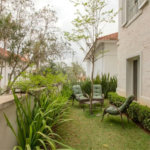 Casa à venda com 4 suítes no condomínio Outeiro, São Paulo - SP