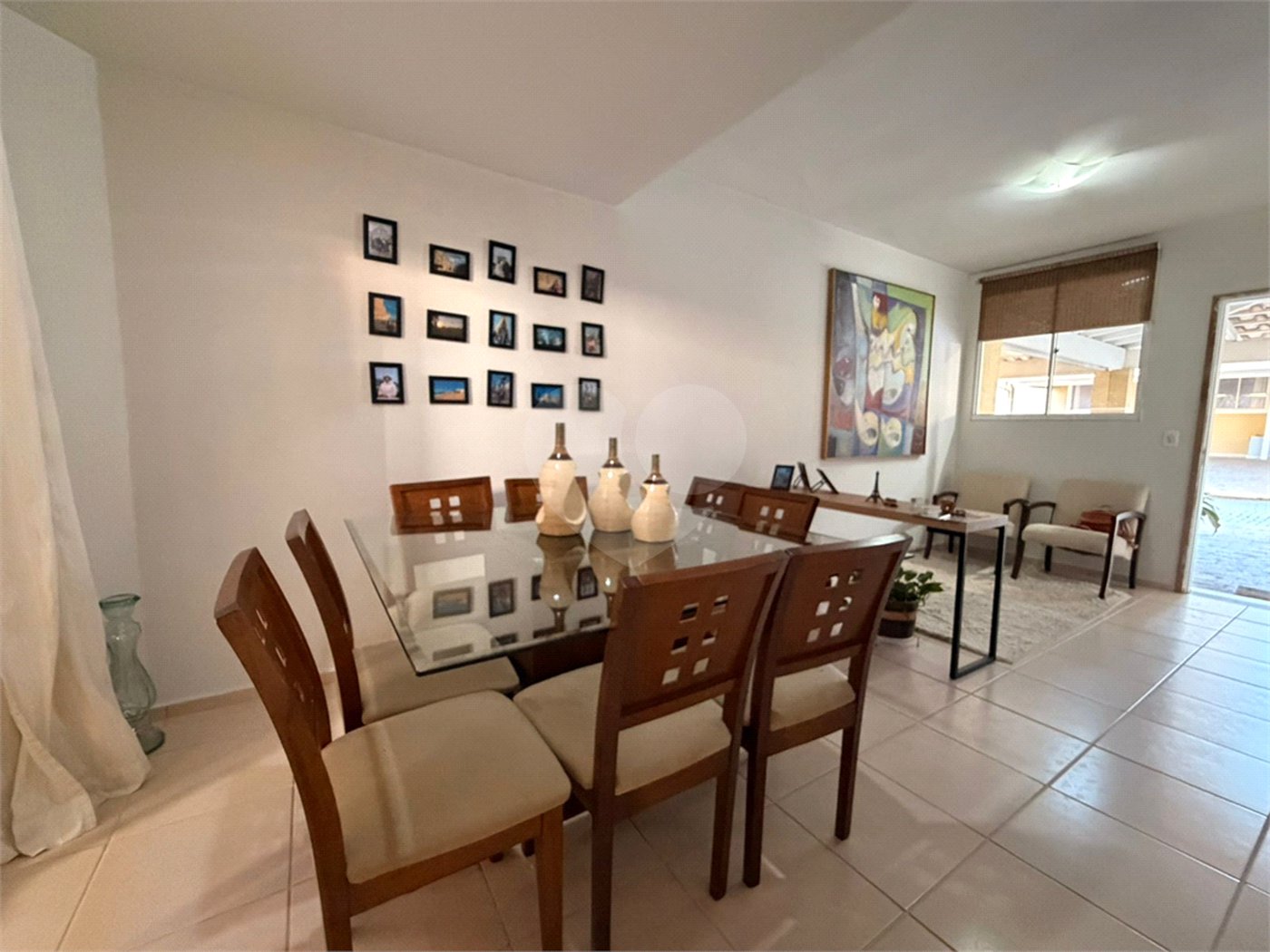 Casa à venda com 3 quartos, sendo 1 suíte, no condomínio Village Sarriá, Sorocaba - SP