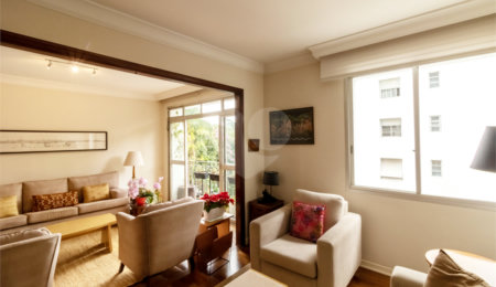 Apartamento à venda com 3 quartos, sendo 2 suítes,  em Alto da Boa Vista, São Paulo, SP