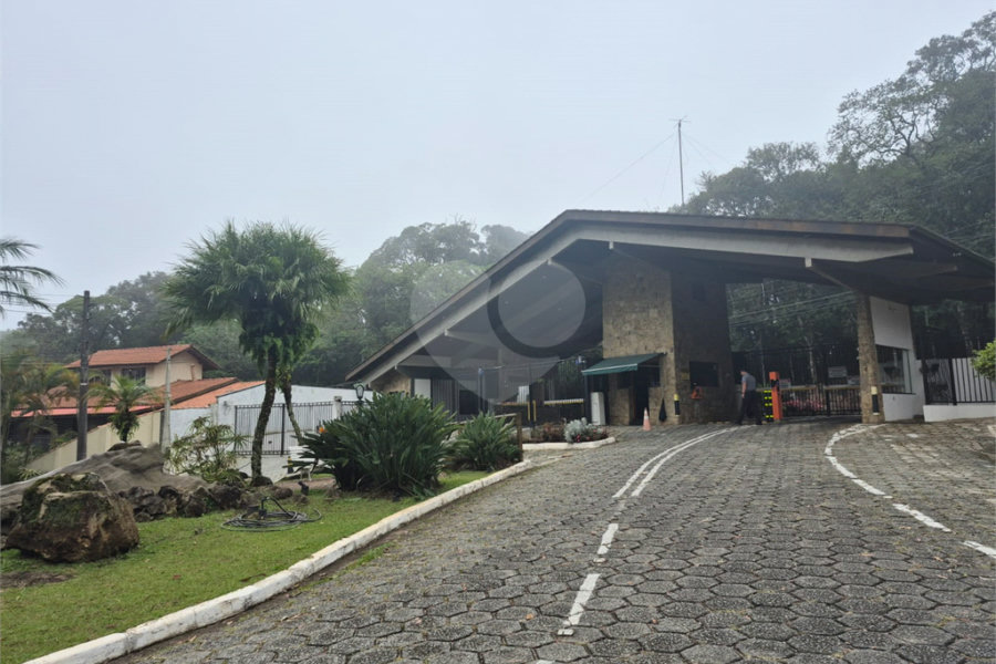 Terreno à venda no condomínio Parque Imperial da Cantareira, Mairiporã - SP
