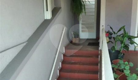 Sobrado à venda com 2 quartos em Tremembé, São Paulo, SP
