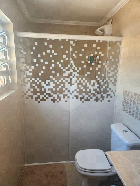 Sobrado à venda com 4 quartos, sendo 1 suíte, em Água Branca, São Paulo, SP