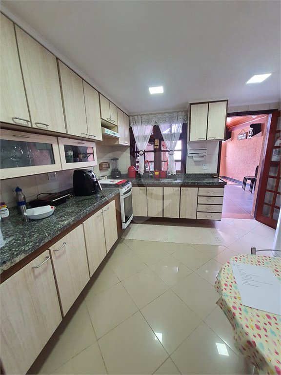 Sobrado à venda com 3 quartos, sendo 1 suíte, em Limão, São Paulo, SP