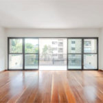 Apartamento à venda com 3 suítes em Real Parque, São Paulo, SP
