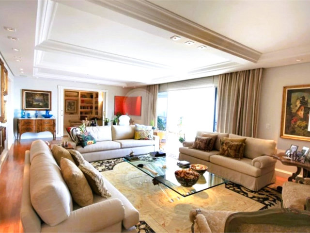 Apartamento à venda com 3 suítes em Alto da Boa Vista, São Paulo, SP
