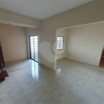Casa à venda com 3 quartos, sendo 1 suíte, no Centro, Ouro Fino, MG
