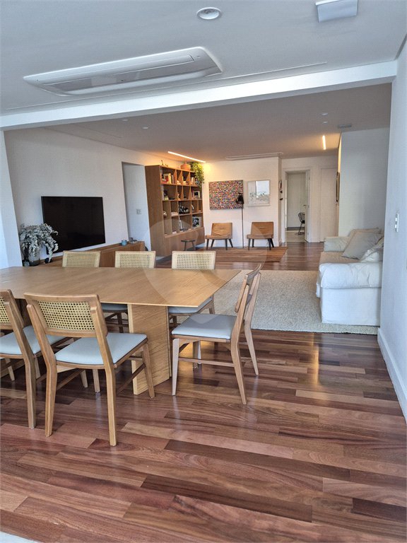 Apartamento à venda com 3 suítes em Santana, São Paulo, SP