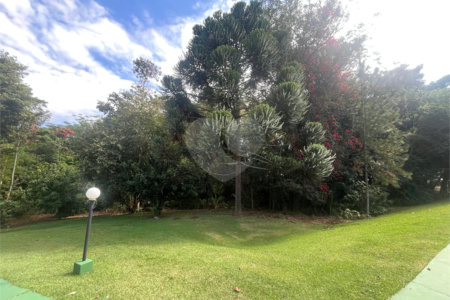 Casa à venda com 3 suítes no condomínio Lago da Serra, Araçoiaba da Serra - SP