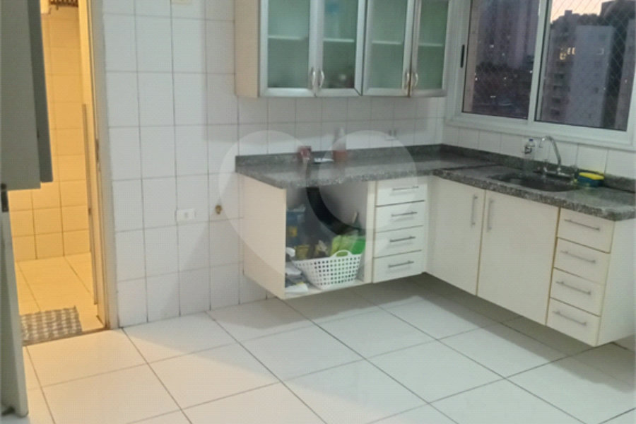 Apartamento à venda com 3 quartos, sendo 1 suíte, em Morumbi, São Paulo, SP