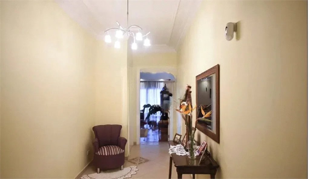 Casa à venda com 5 suítes em Jardim Londrina, São Paulo, SP