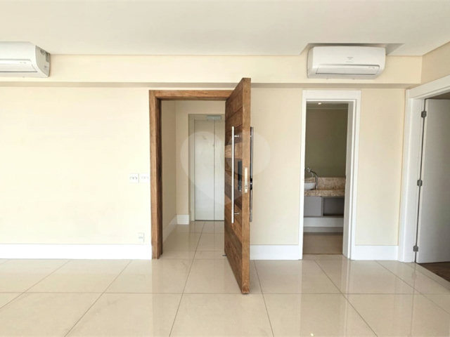 Apartamento à venda ou para alugar com 3 suítes em Chácara Santo Antônio, São Paulo, SP