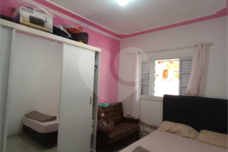 Casa à venda com 4 quartos, sendo 1 suíte, em Jardim Maricota, Itapetininga, SP