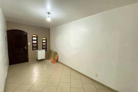 Casa à venda com 4 quartos, sendo 2 suítes, em Parque Santana, Mogi das Cruzes, SP
