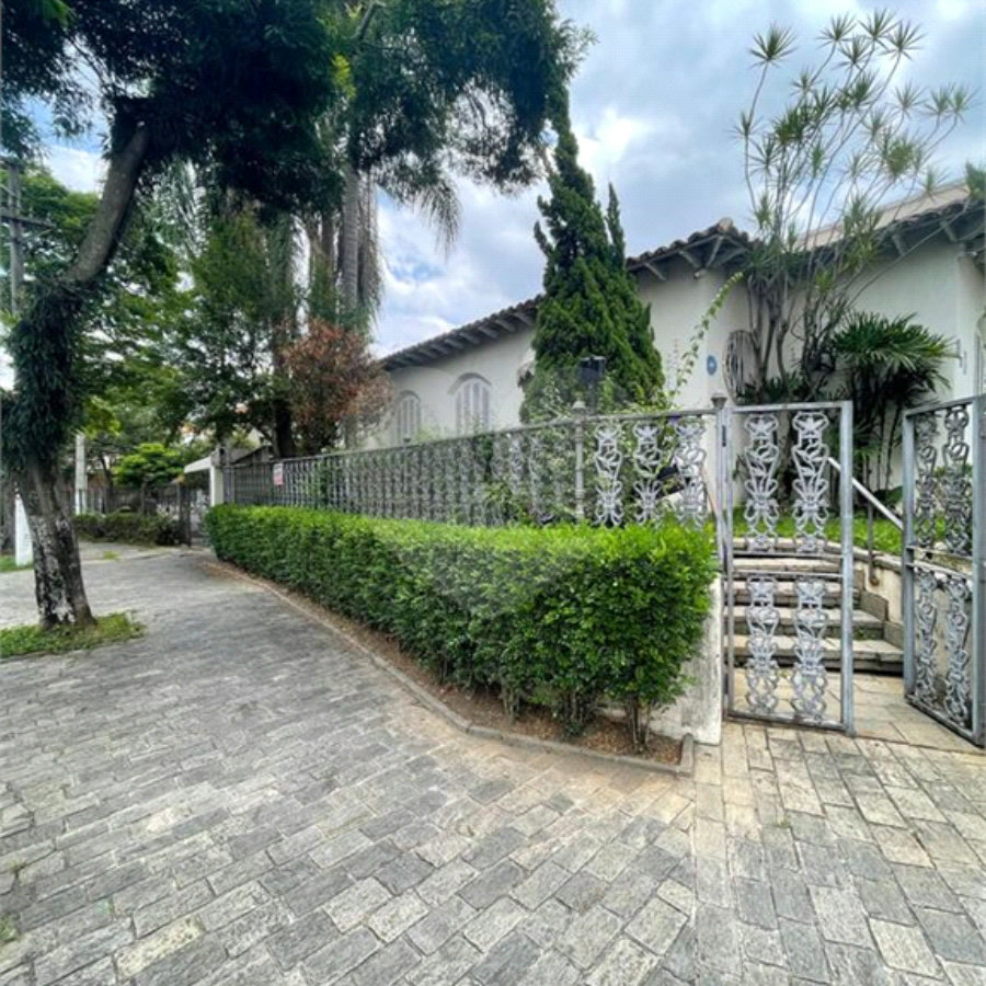 Excelente casa para locação comercial ou residencial com 323m² na Aclimação!!