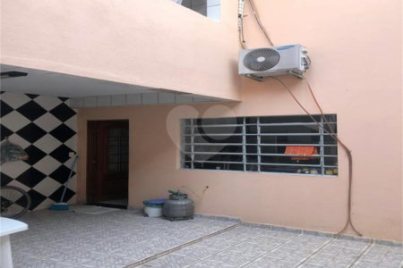 Sobrado à venda com 2 quartos, sendo 1 suíte, em Vila Prel, São Paulo, SP