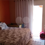 Casa à venda com 4 quartos, sendo 2 suítes,  em Jardim Terezópolis, Guarulhos, SP