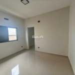 Casa térrea à venda com 4 quartos, sendo 2 suítes, no condomínio Alto da Floresta, Bom Jesus dos Perdões - SP