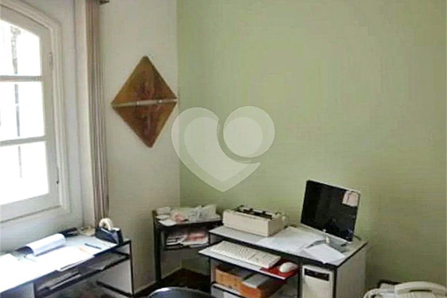 Sobrado à venda com 4 quartos em Santana, São Paulo, SP