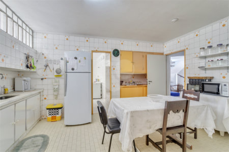 Sobrado à venda com 3 quartos, sendo 1 suíte, em Chácara Flora, São Paulo, SP