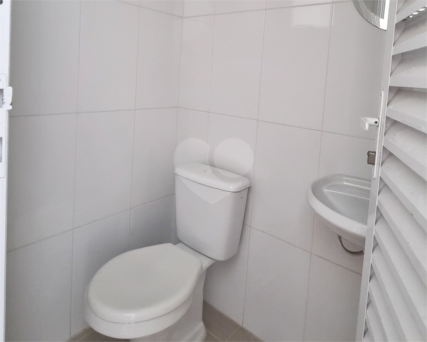 Casa à venda com 4 suítes no condomínio Mont Blanc, Sorocaba - SP