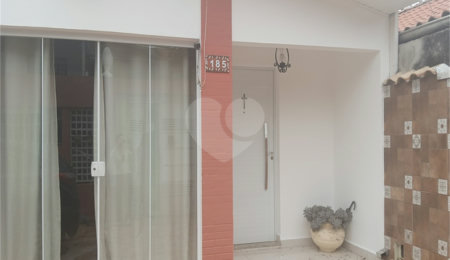 Casa para alugar com 5 quartos no Centro, Mairiporã, SP