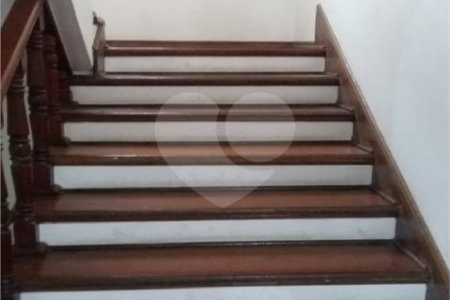 Sobrado à venda com 4 suítes em Vila Albertina, São Paulo, SP