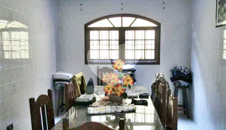 Sobrado à venda com 6 quartos, sendo 4 suítes,  em Vila Albertina, São Paulo, SP