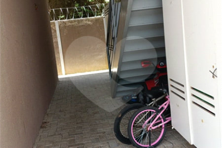 Apartamento à venda com 2 quartos em Jardim Santa Paula, Cotia, SP