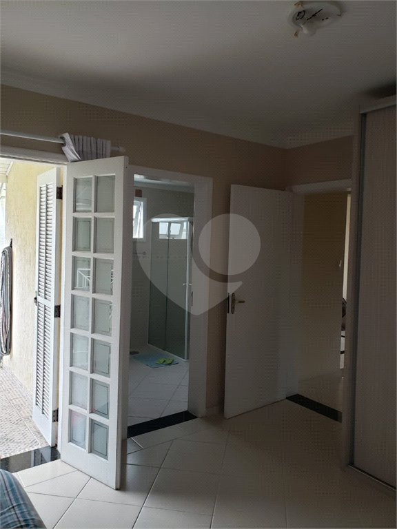 Casa à venda com 6 quartos, sendo 3 suítes, em Alto Ipiranga, Mogi das Cruzes, SP
