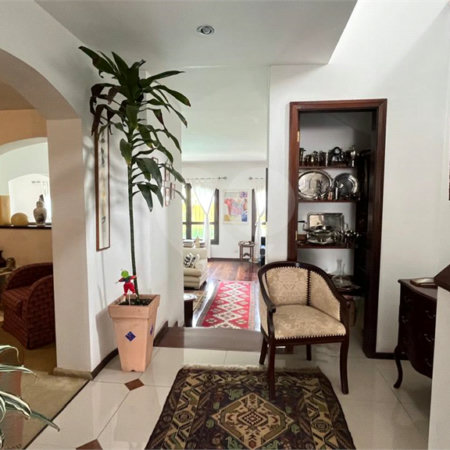 Casa à venda com 4 quartos, sendo 2 suítes, em Lar São Paulo, São Paulo, SP