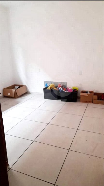 Casa à venda com 4 quartos, sendo 1 suíte, em Jardim Altos do Itavuvu, Sorocaba, SP