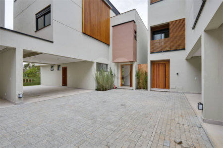 Casa à venda com 4 suítes no condomínio Rg 898 - Villa Boa Vista, São Paulo - SP