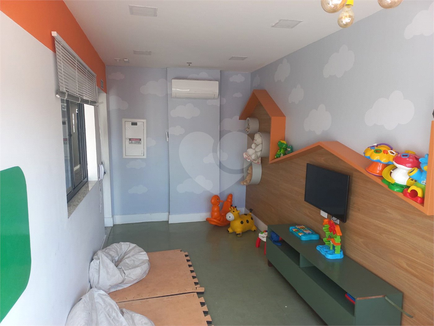 Apartamento à venda com 2 quartos, sendo 1 suíte, em São Cristóvão, Rio de Janeiro, RJ