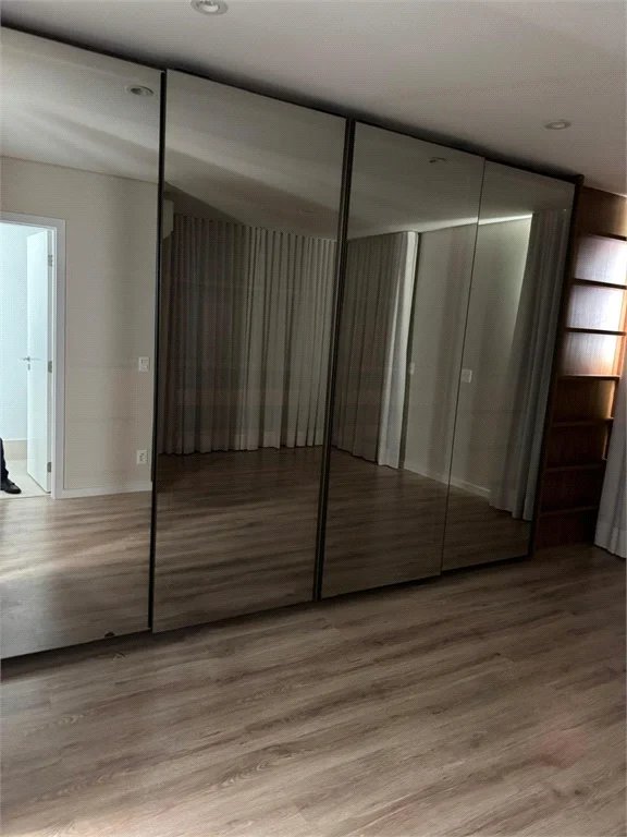 Apartamento à venda com 2 suítes em Jardim Morumbi, São Paulo, SP