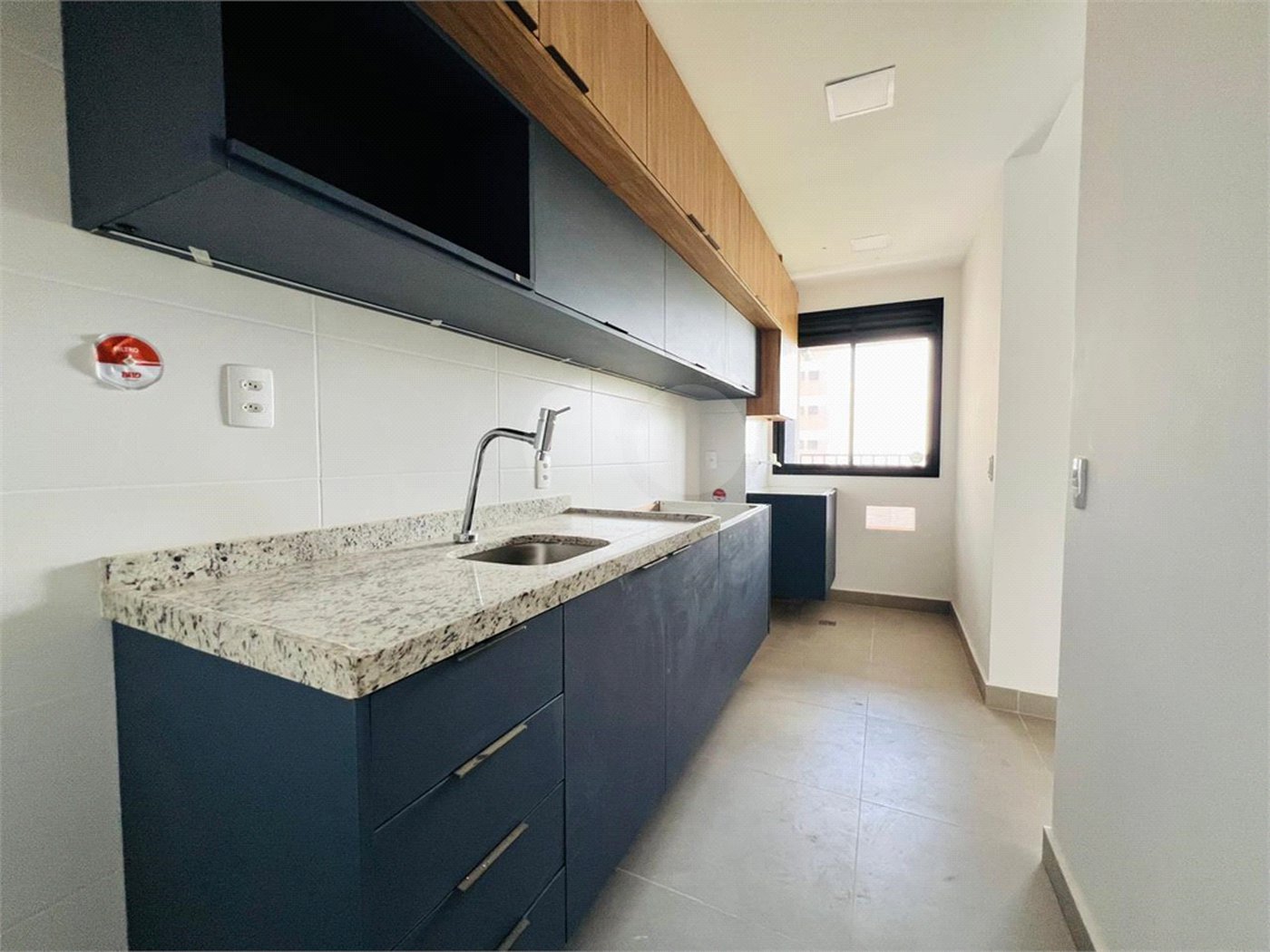 Apartamento para alugar com 2 quartos, sendo 1 suíte, em Parque Morumbi, Votorantim, SP