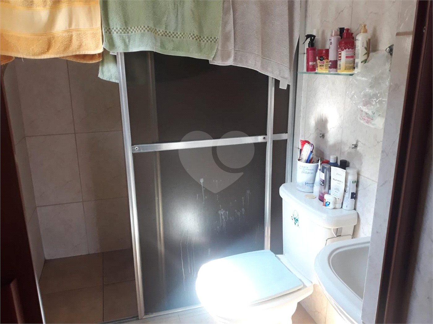 Sobrado à venda com 3 suítes em Vila Nivi, São Paulo, SP