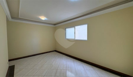 Apartamento à venda com 2 quartos, sendo 1 suíte, em Jardim Simus, Sorocaba, SP