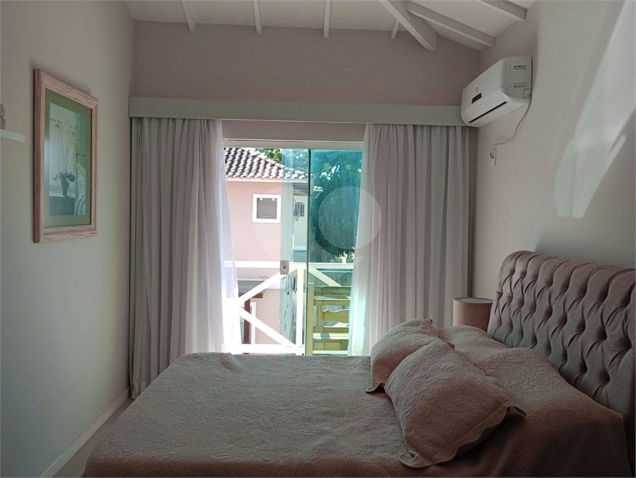 Casa em condomínio à venda com 4 quartos, sendo 1 suíte,  em Rasa, Armação dos Búzios, RJ