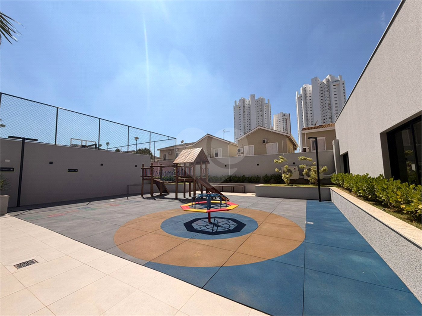 Apartamento à venda ou para alugar com 2 quartos, sendo 1 suíte, em Parque Campolim, Sorocaba, SP