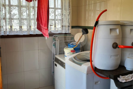 Chácara à venda com 4 quartos, sendo 2 suítes, em Parque Valinhos, Valinhos, SP