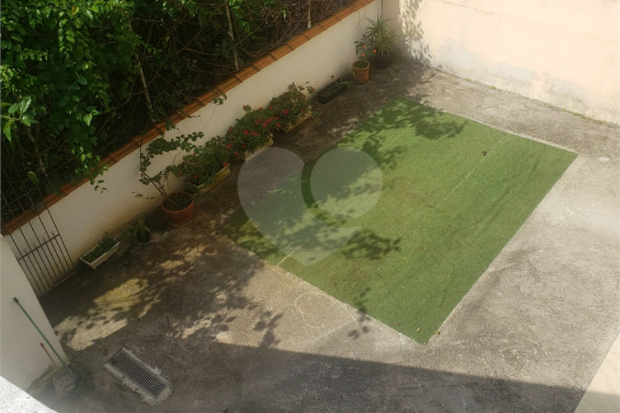 Sobrado à venda com 3 quartos, sendo 1 suíte, em Tremembé, São Paulo, SP