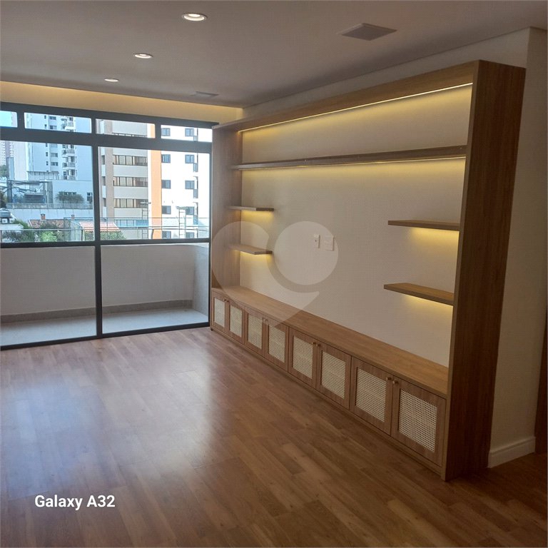 Apartamento à venda com 2 quartos, sendo 1 suíte, em Vila Olímpia, São Paulo, SP