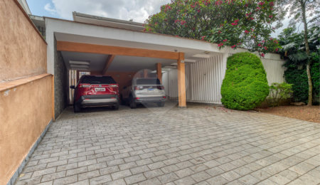 Casa à venda ou para alugar com 3 quartos, sendo 1 suíte, em Brooklin Velho, São Paulo, SP