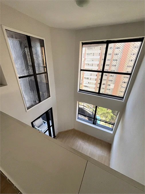 Apartamento à venda ou para alugar com 1 suíte em Vila Suzana, São Paulo, SP
