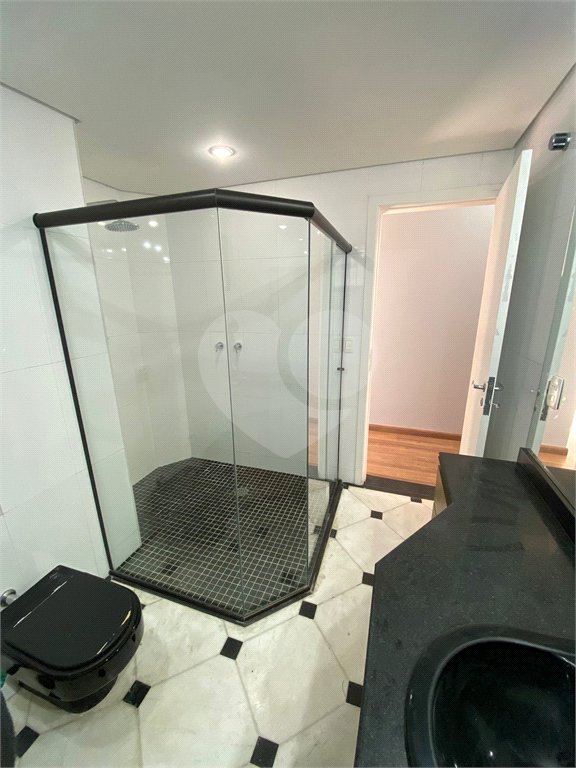 Apartamento à venda com 3 quartos em Vila Mariana, São Paulo, SP