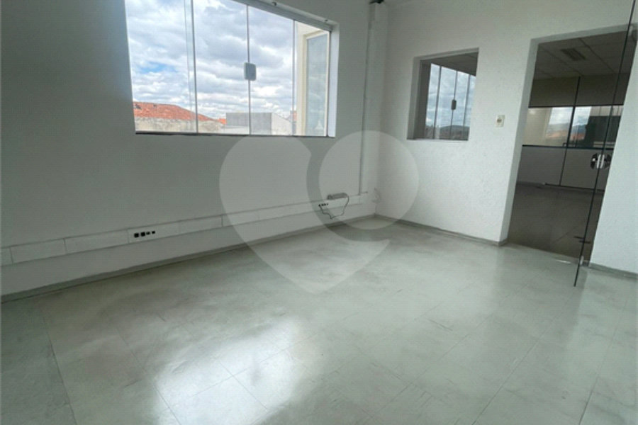 Sobrado à venda ou para alugar com 4 quartos, sendo 1 suíte,  em Tucuruvi, São Paulo, SP