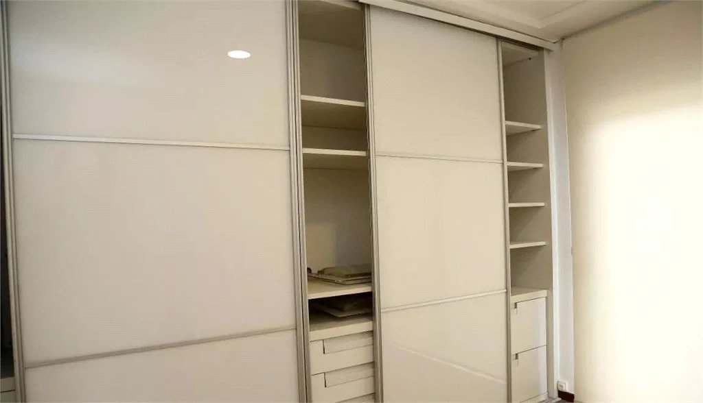 Casa à venda com 4 suítes no condomínio Residencial Morumbi, São Paulo - SP