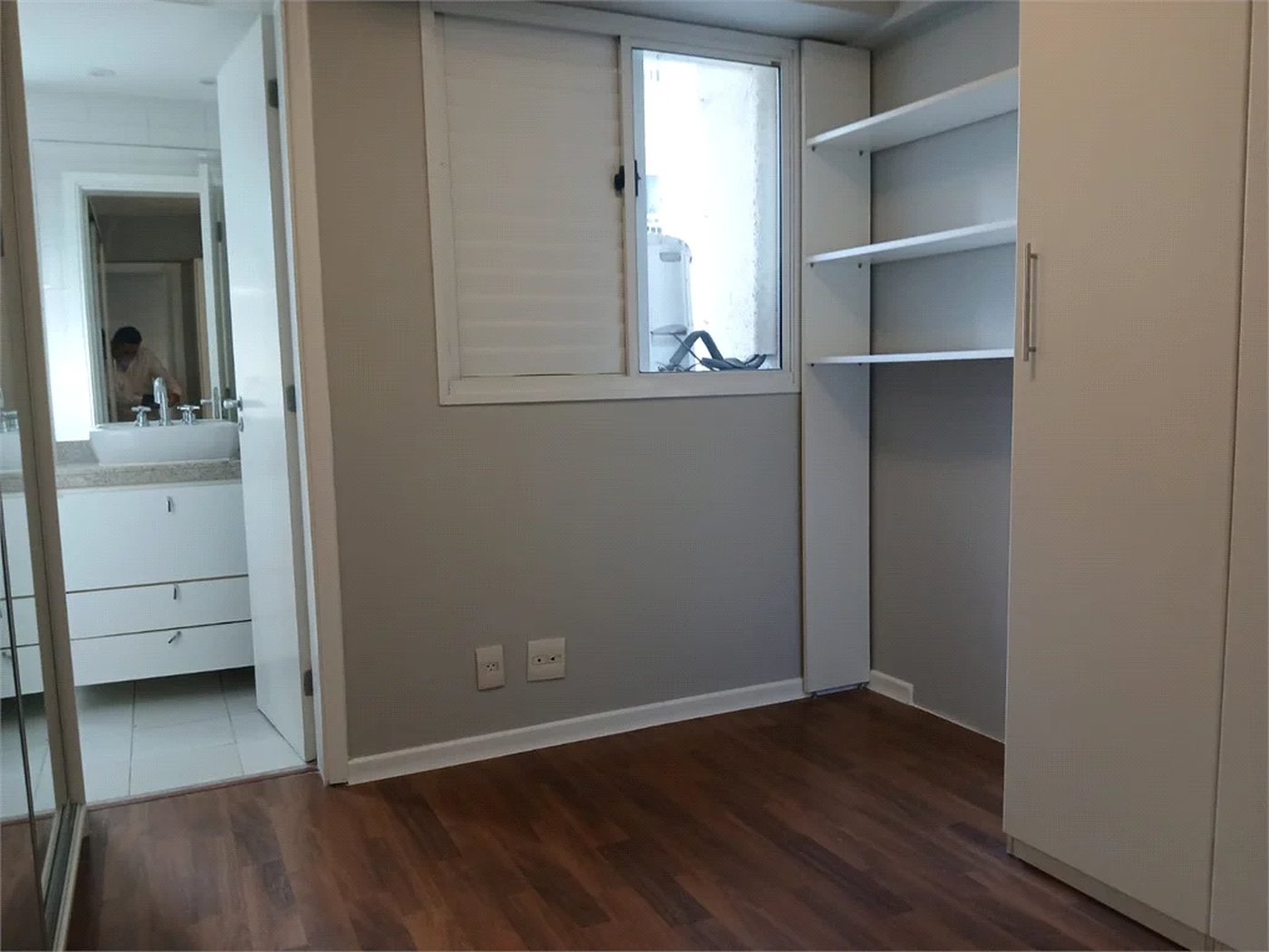 Cobertura à venda com 4 quartos, sendo 3 suítes,  em Cidade São Francisco, São Paulo, SP
